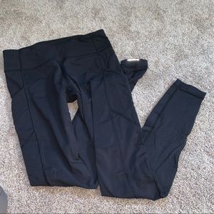 SOLD 🍋LULU LEMON🍋